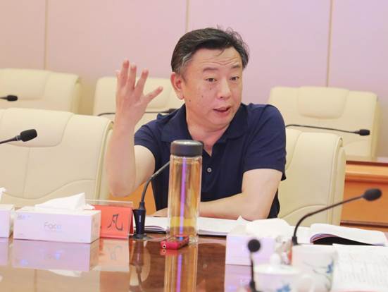 周玉凡主持召开2019年第19次政府常务会议(图2)
