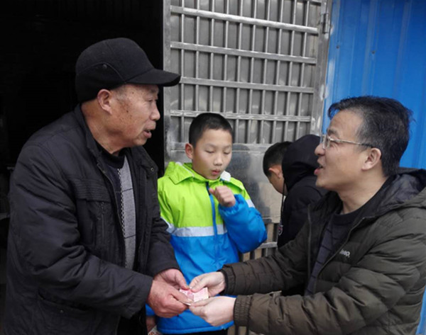 邵东一中：春风行动暖人心(图1)