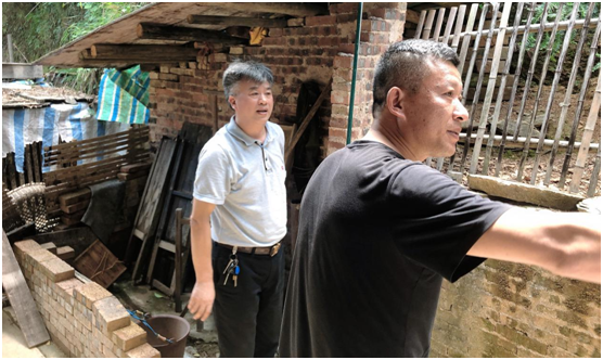 邵东县残联、公汽公司、牛马司矿业携手开展驻村帮扶“四个一”活动(图1)