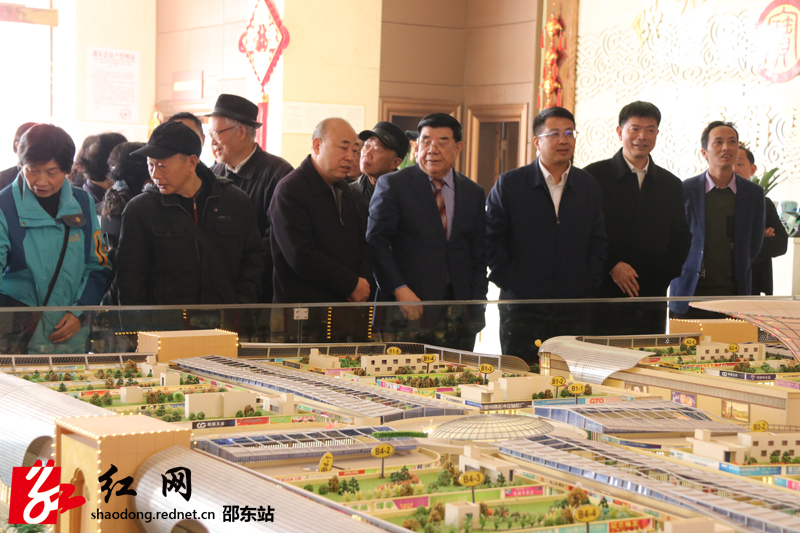 邵阳市政协离退休老同志来邵东市考察(图1)