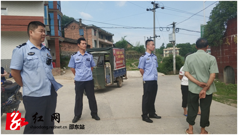 团山镇党委政府为邵东七中高考车队保驾护航(图2)
