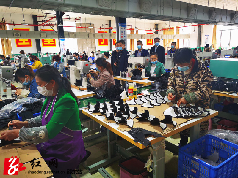 邵东市残联主动服务 帮助企业破解用工难问题(图1)