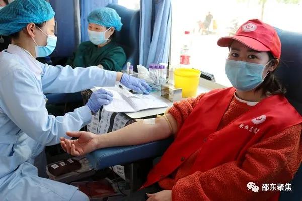 邵东市组织团体献血“燃爆”现场 200余人献出7万余毫升热血(图24)