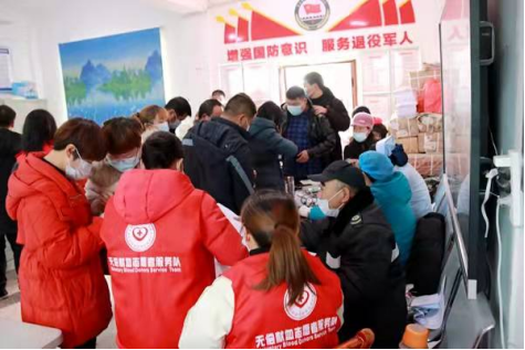 爱心如潮情暖寒冬 邵东市红十字会携手黑田铺镇开展团体献血活动(图2)