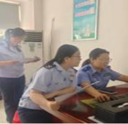 邵东税务：“税务蓝”服务“警察蓝”个税辅导进行时(图1)