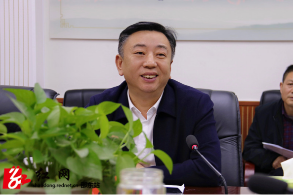 邵东邀请专家调研座谈 共谋黄花菜产业发展(图3)