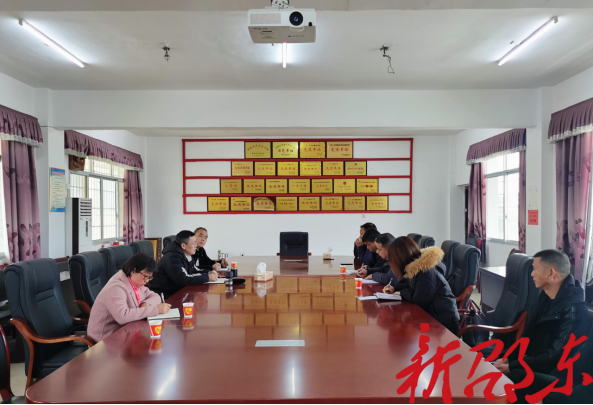 贺铁民到乡镇督查开学工作(图1)
