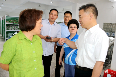 省红十字会党组书记、常务副会长陈丹萍来邵东调研(图9)