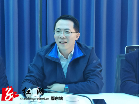 湖南日报社来邵东调研融媒体中心建设工作(图2)