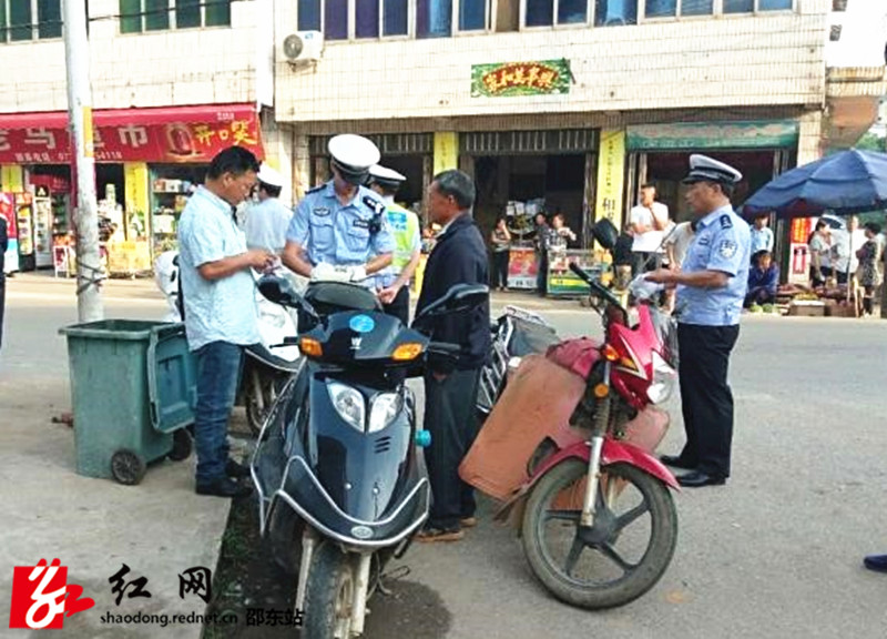 大禾塘街道开展道路交通问题顽瘴痼疾集中整治联合执法行动(图1)