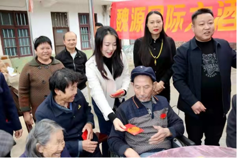 邵东市魏家桥镇：慰问团来了 敬老院里好热闹(图3)