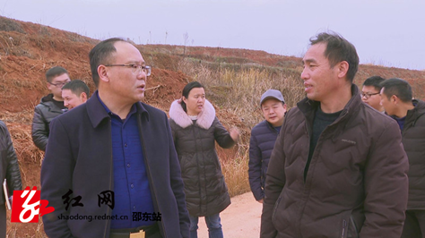 罗健康到火厂坪镇丰裕村督导春耕备耕、耕地抛荒治理、乡村振兴项目建设等工作(图2)